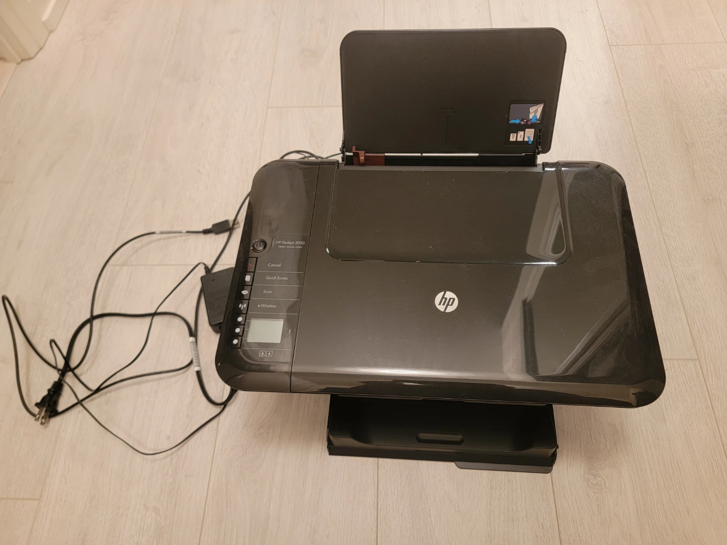 HP DeskJet 3050 All-in-One Printer - photo 3