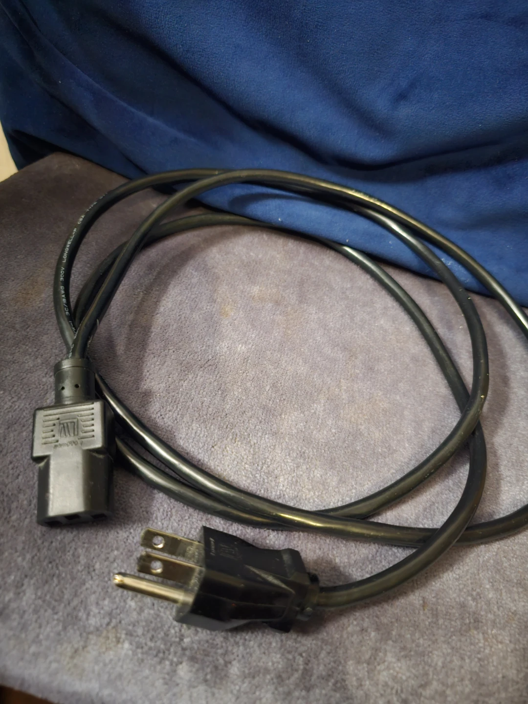 3-Prong Power Cable C13 to NEMA 5-15P 18AWG 300V