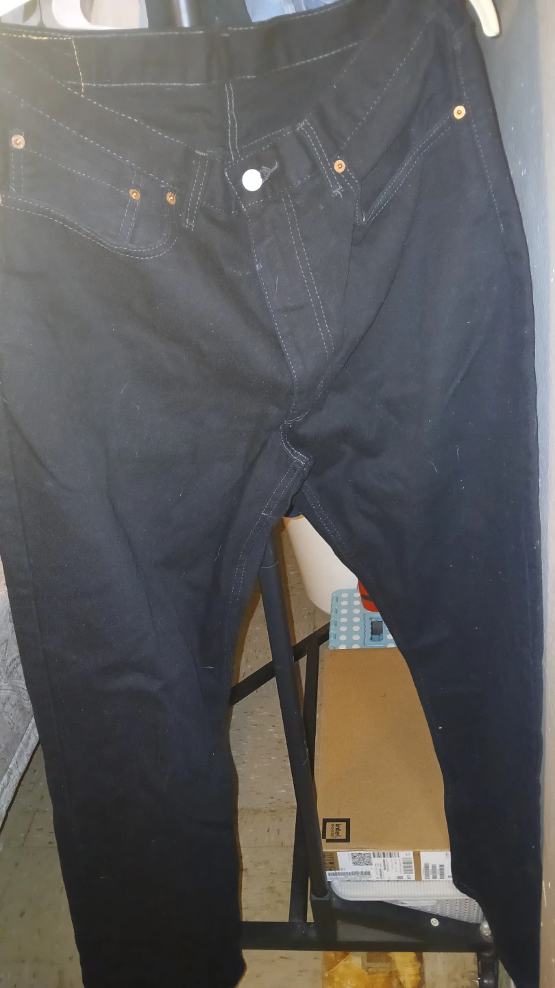 Men's Levi's black jeans size W 36-L32
