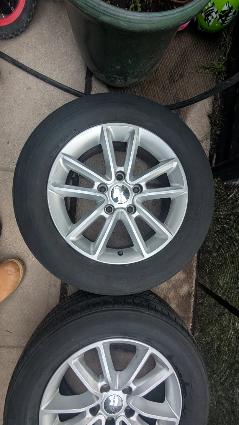 Set of Dodge Grand Caravan 17" OEM Alloy Wheels - photo 2