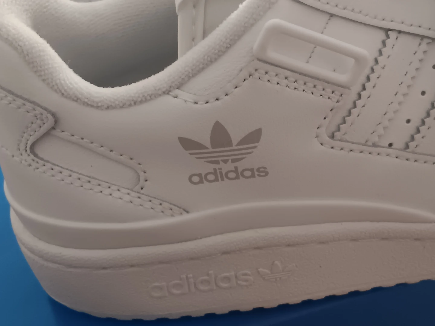 Adidas Forum Low White Sneakers US 5.5