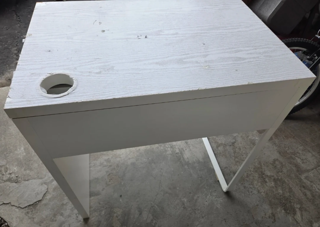 White Desk with Drawer (Ikea) - photo 3