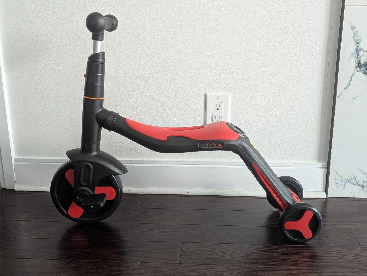 3-in-1 Kids Scooter - Balance Bike, Tricycle, Scooter