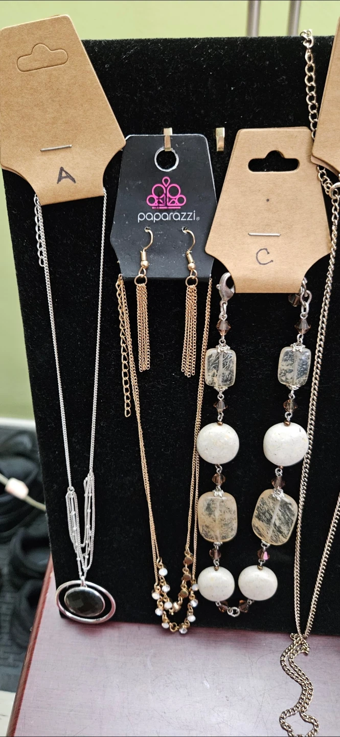 🌿✨ Bohemian & Paparazzi-Style Vintage Necklace Sale ✨🌿 💲 $3 each - photo 2