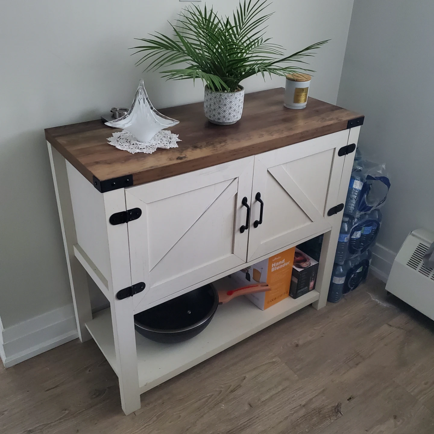 Beautiful farmhouse sideboard