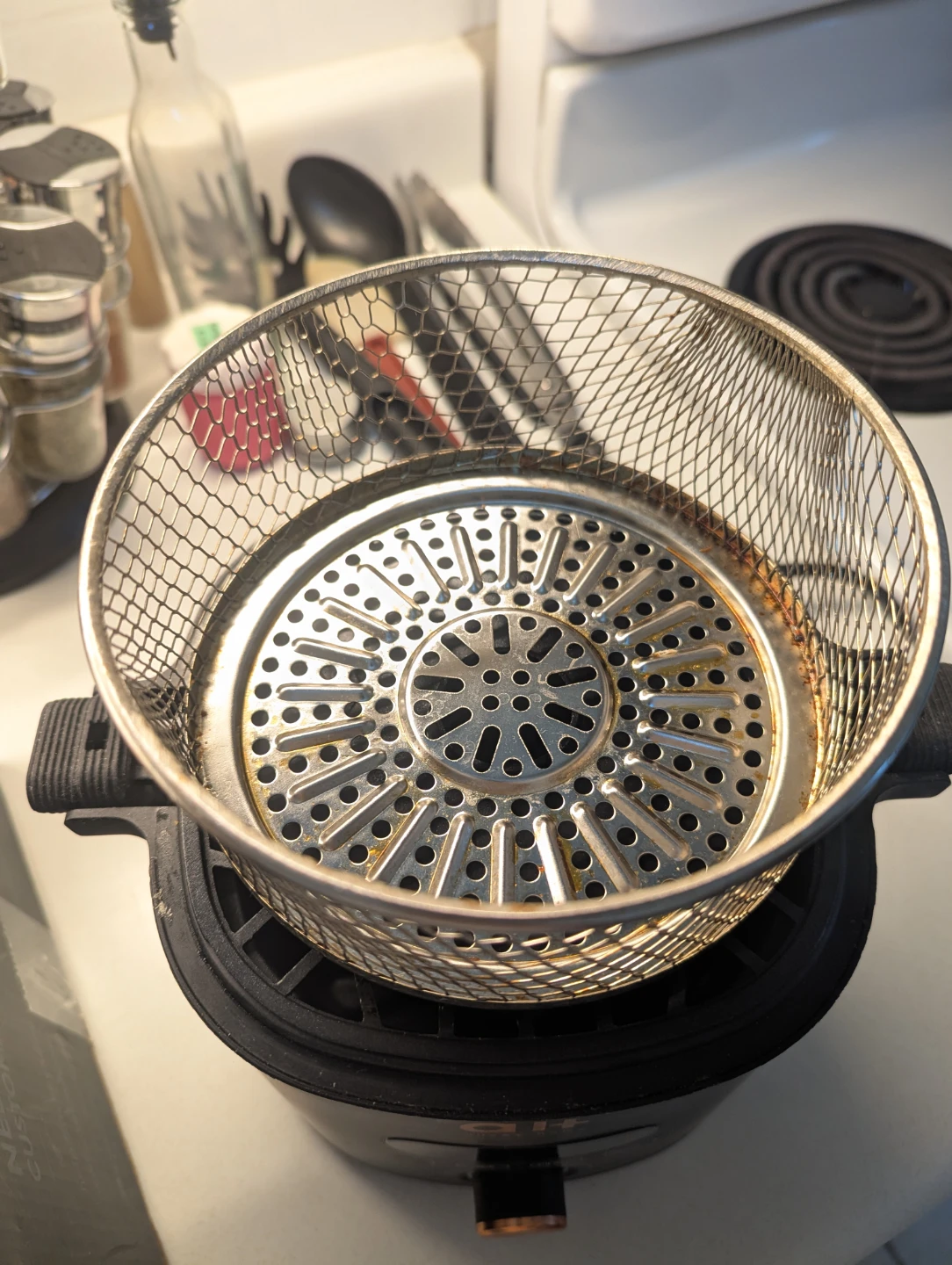 Modern Compact Air Fryer – Stylish & Functional - photo 4