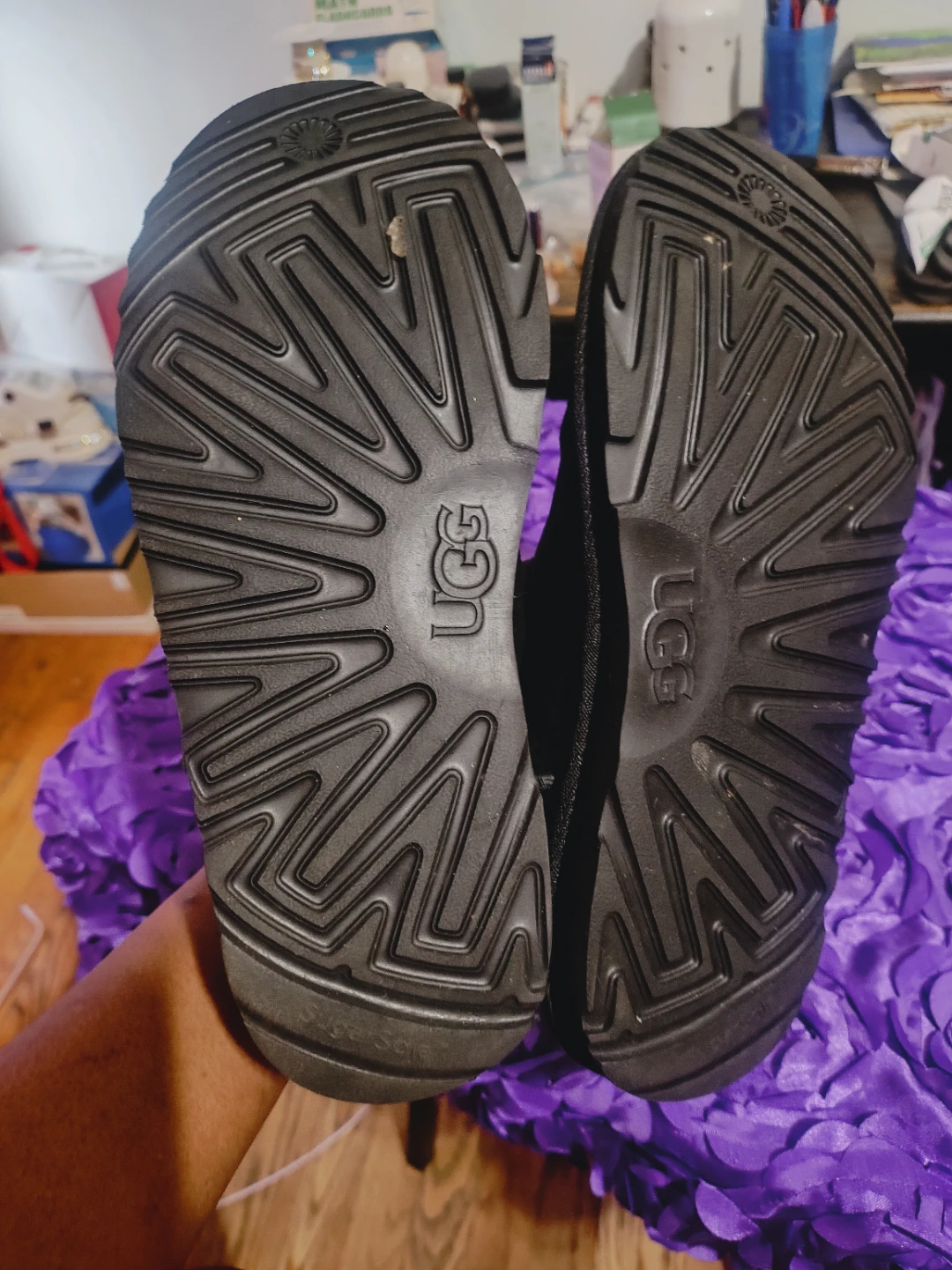 UGG Boots Black ankle cut Women's  girls Size 5  used - photo 3