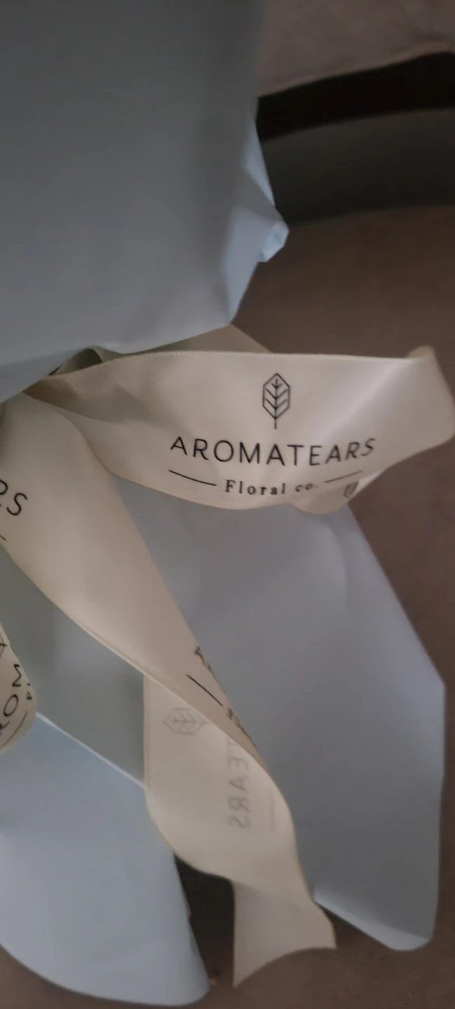 Aromatears Floral Co. Blue Rose Bouquet - photo 4