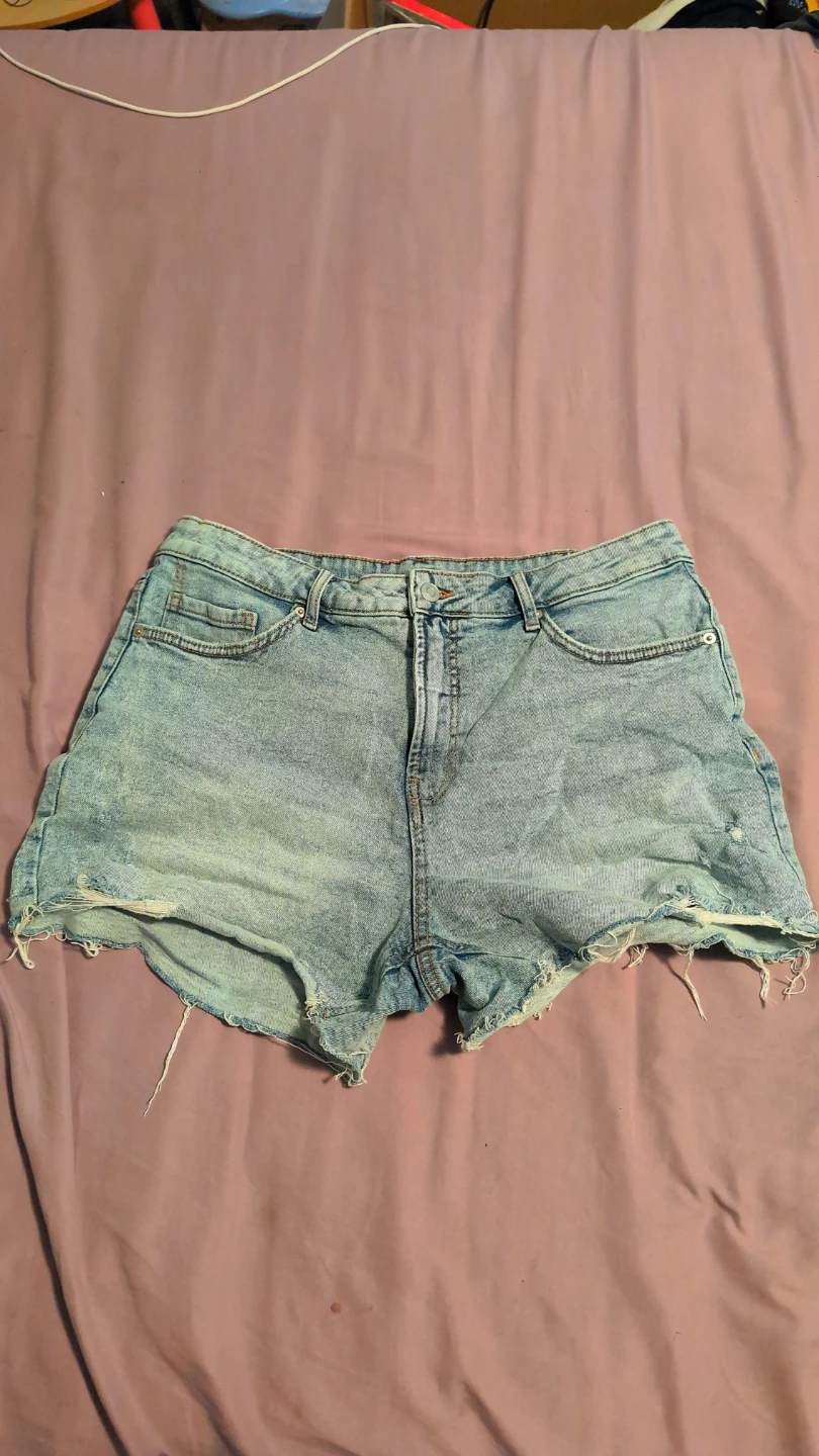 Women's Denim Shorts - Blue Stripe & Light Wash - photo 4