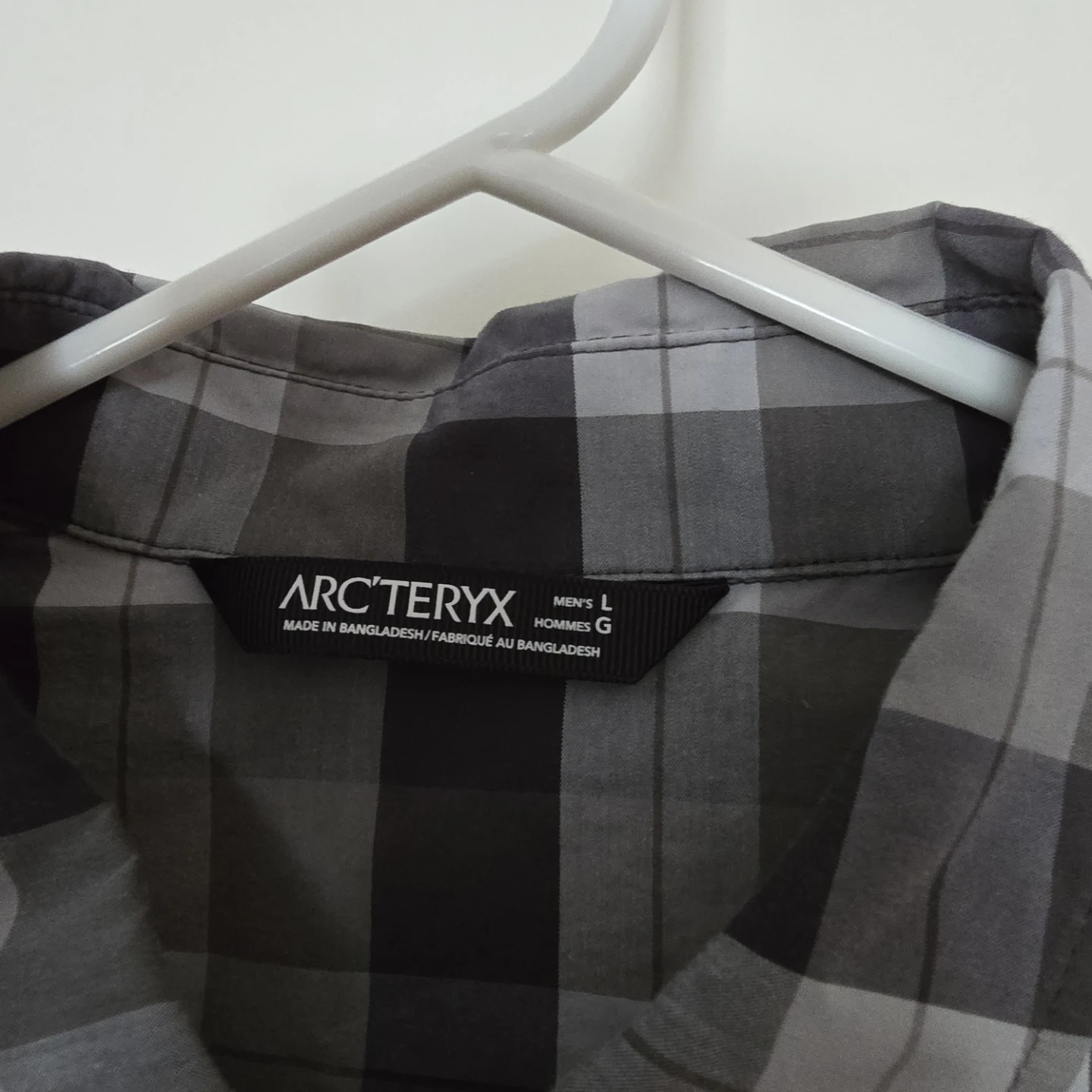 Arc'teryx Men's Plaid Short Sleeve Button-Up Shirt - Size L - photo 2