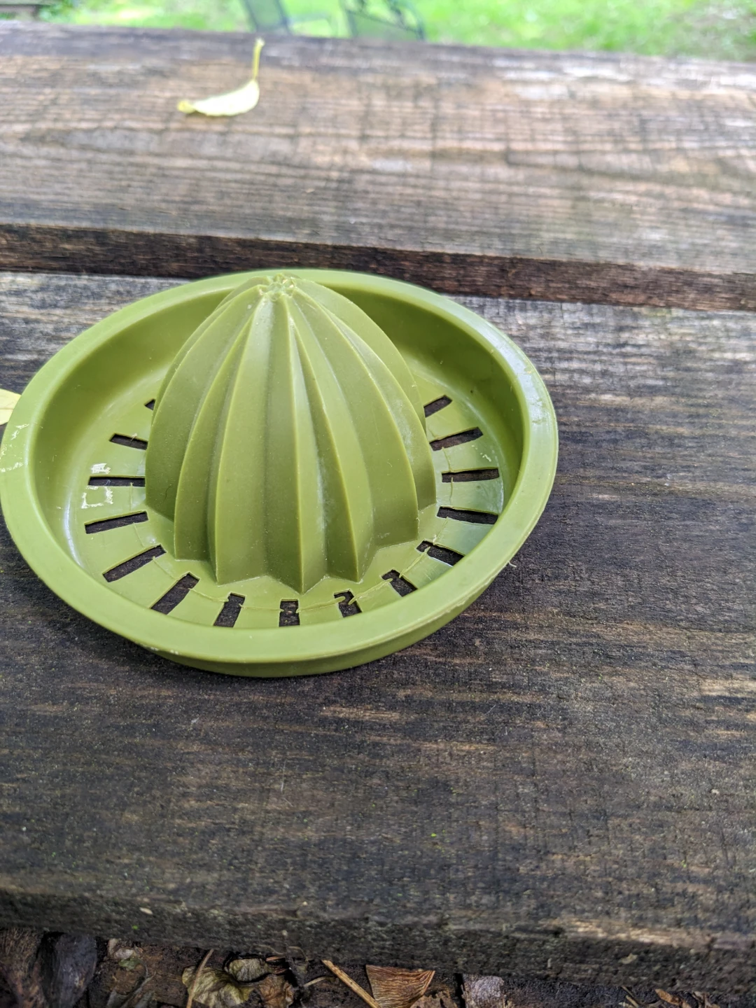 Vintage Tupperware Kitchen Gadget Set - photo 5