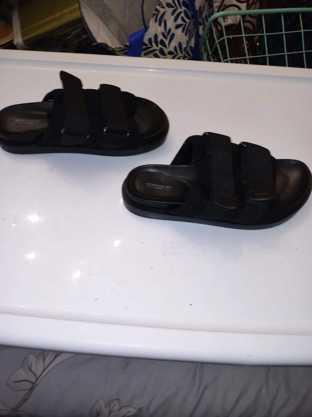 Aerosoles Aware Wqomen's Flip Flops - Size 8 - photo 3