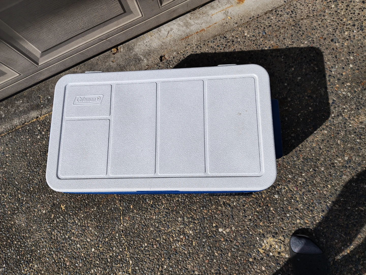 50 Quart Coleman Wheeled Cooler with Drain - photo 4