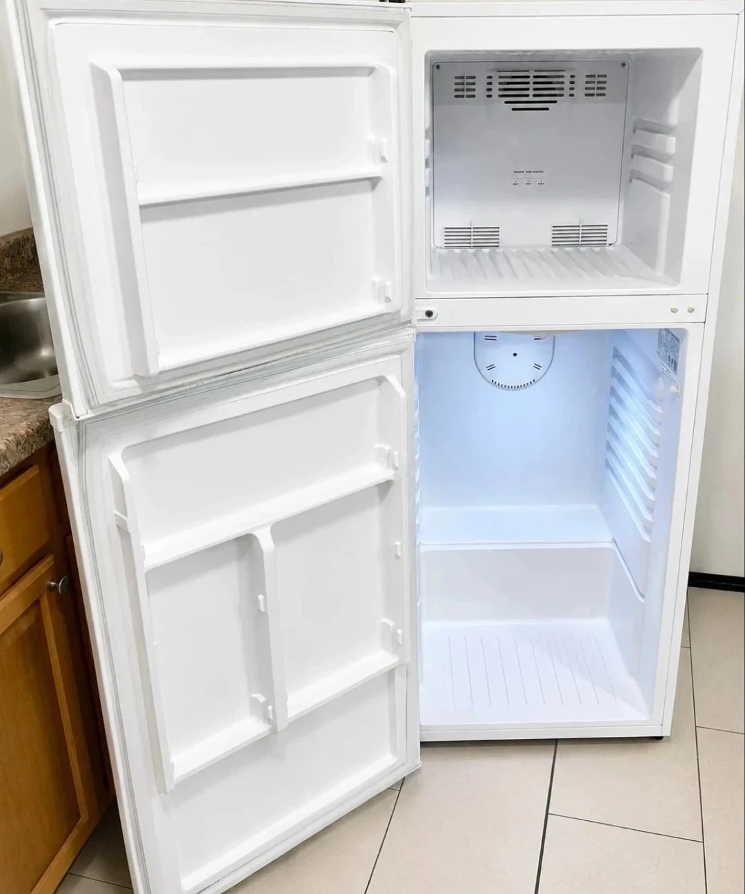 Haier Refrigerator - photo 2