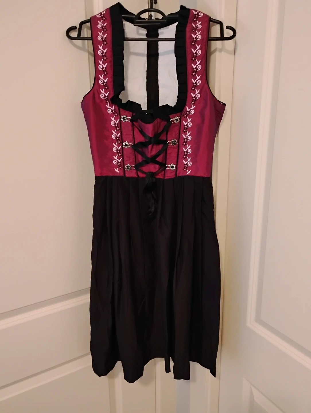 ⚽ Ladies Traditional German Dirndl