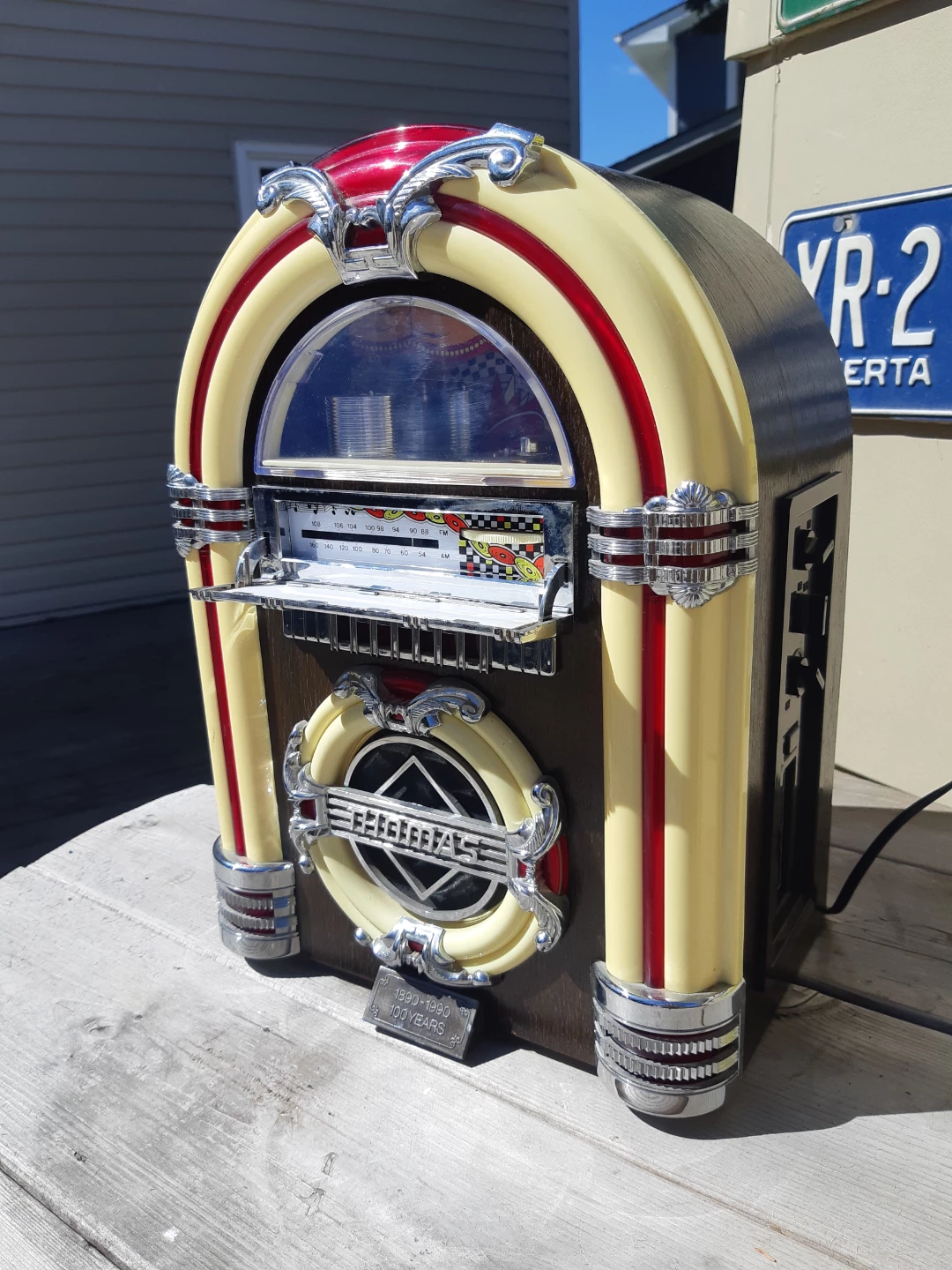 Thomas Collector's Edition Jukebox Radio and tape deck