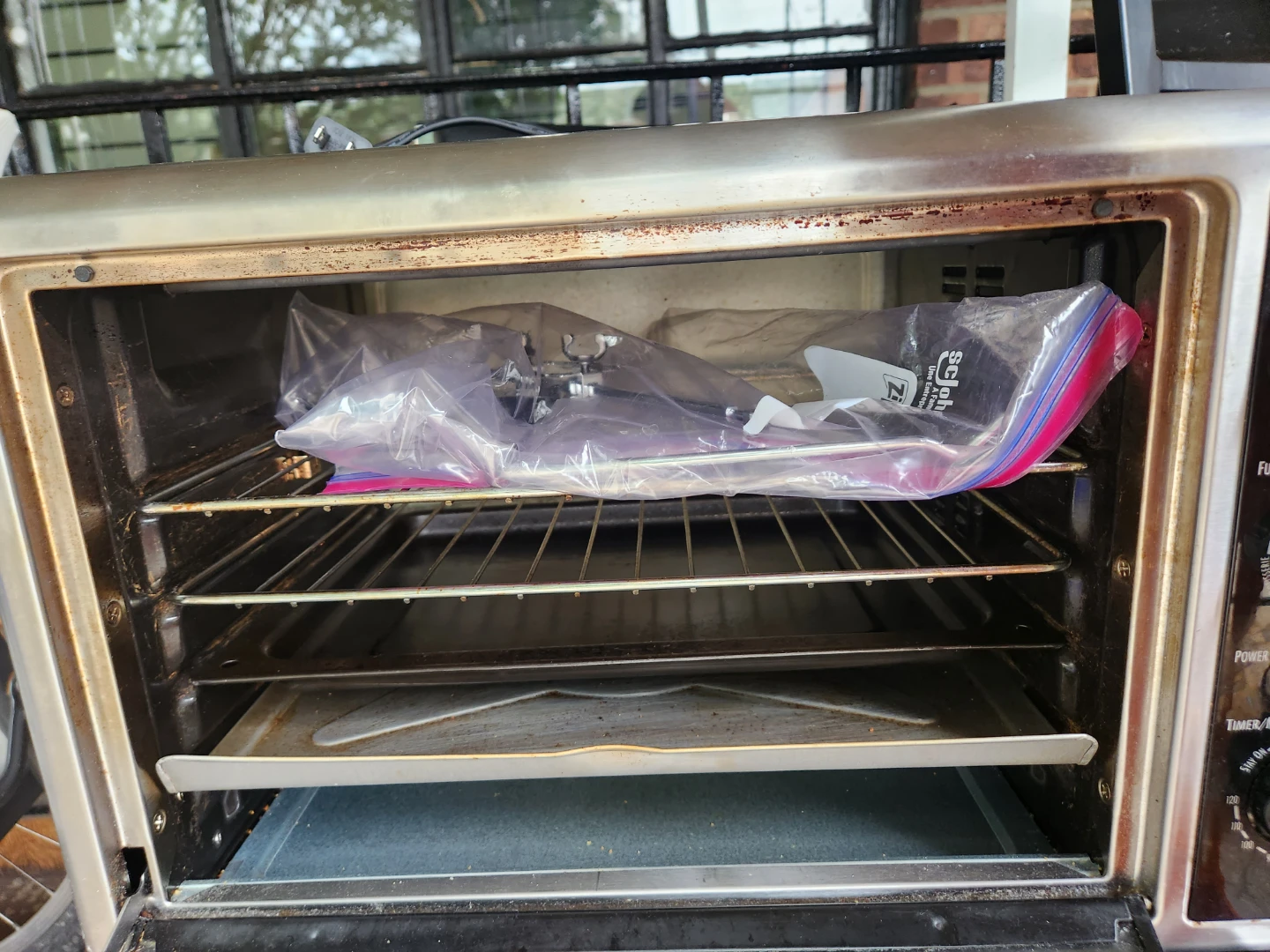 Hamilton Beach Toaster Oven - photo 2
