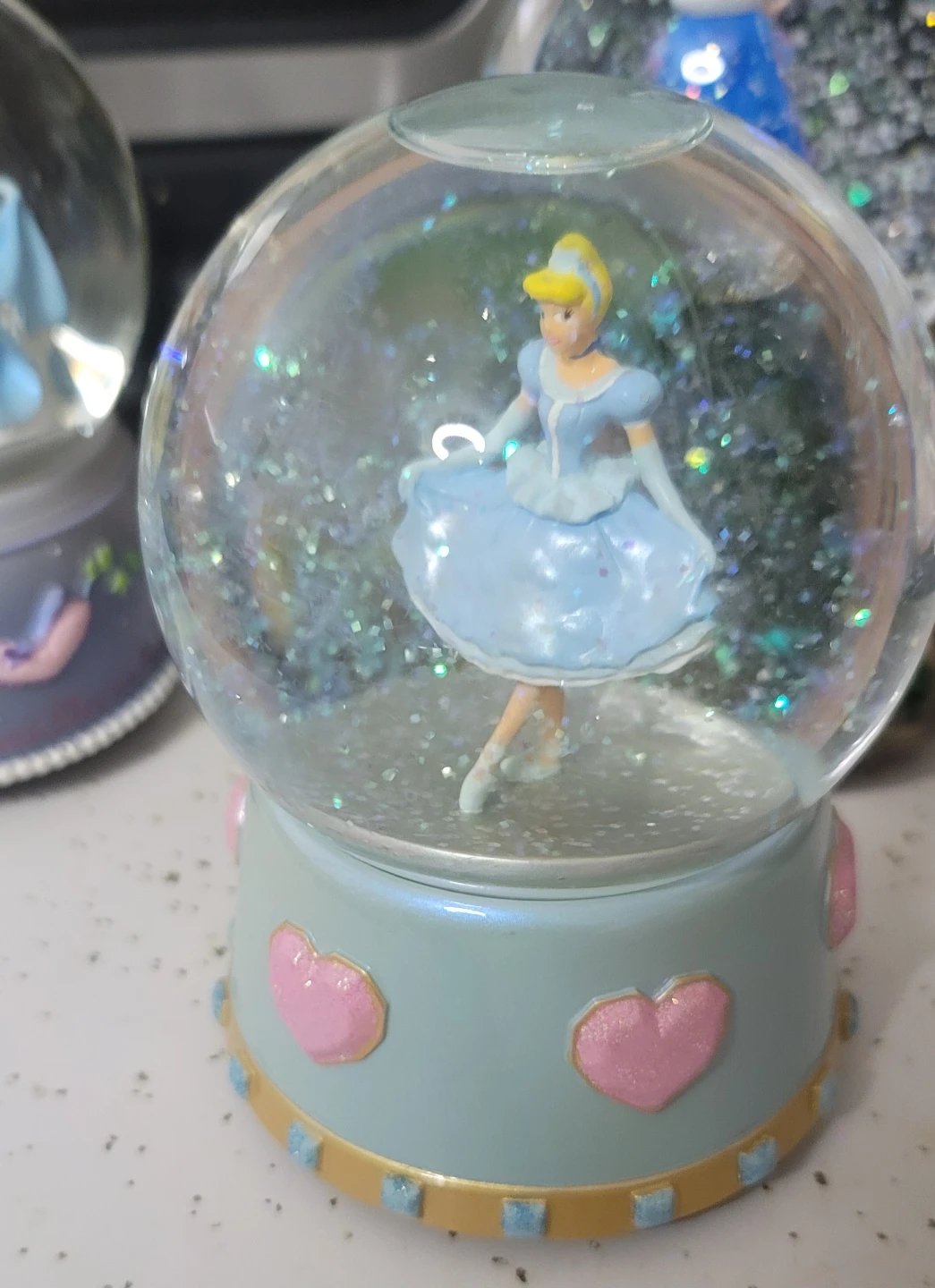 Disney Cinderella Snow Globe – Enesco – 6"