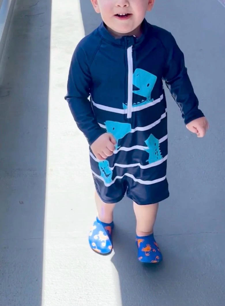 Kids Long Sleeve Swimsuit 4-5t⚽️ - photo 2