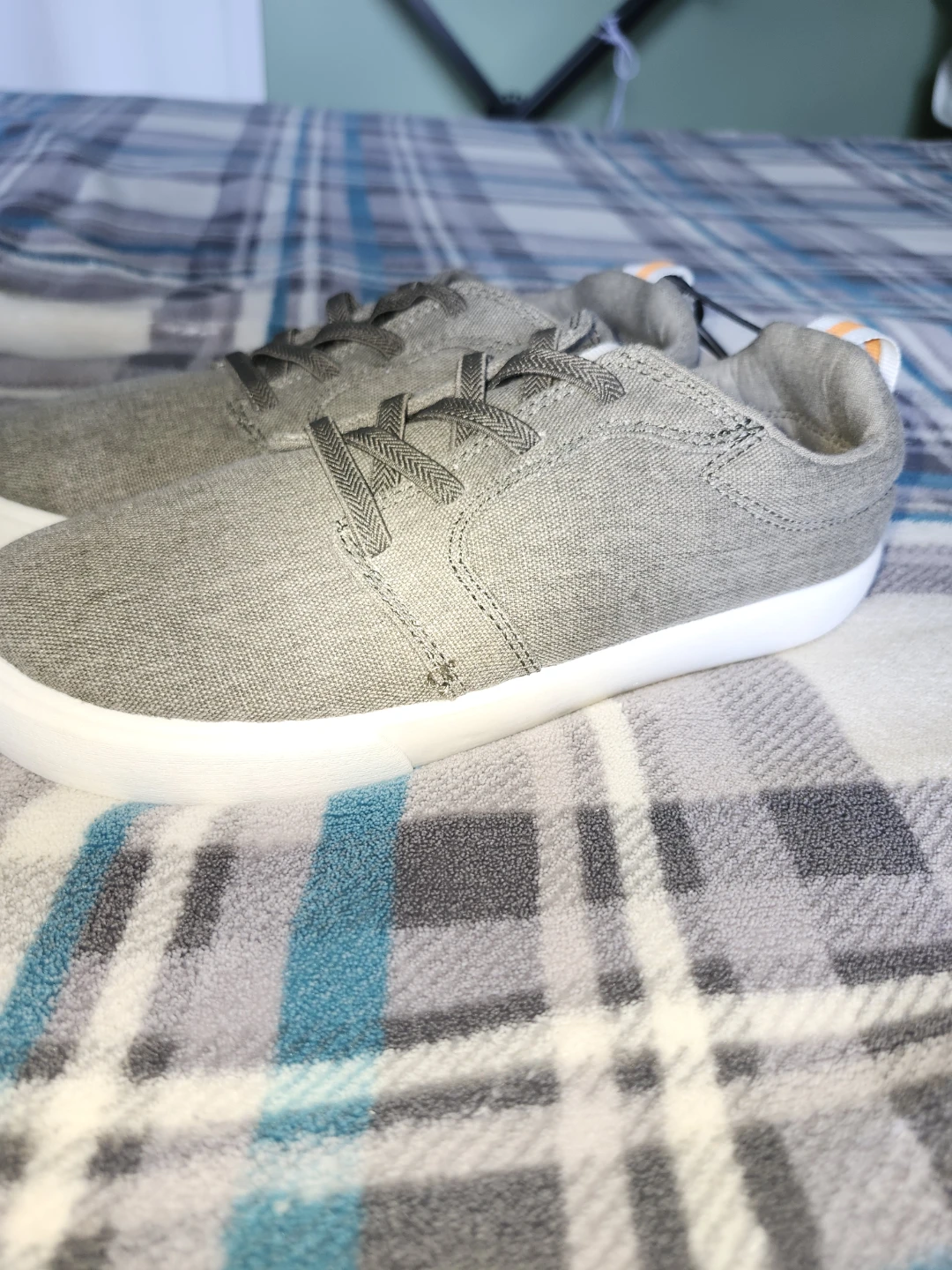 New Untouched Grey Canvas Sneakers - photo 2