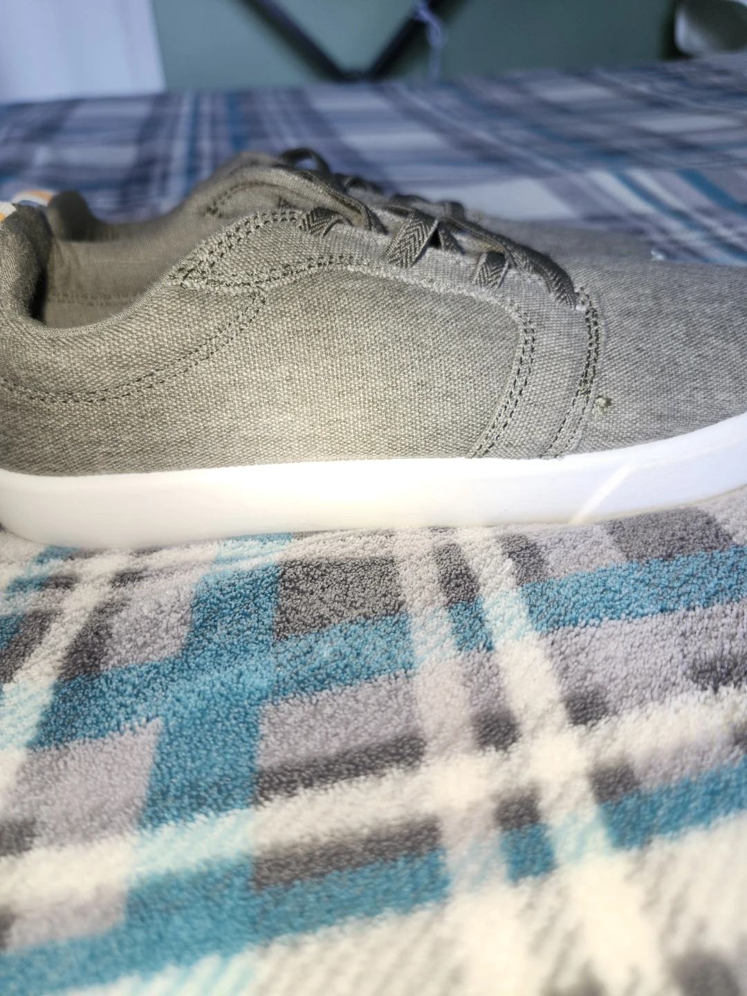 New Untouched Grey Canvas Sneakers - photo 3