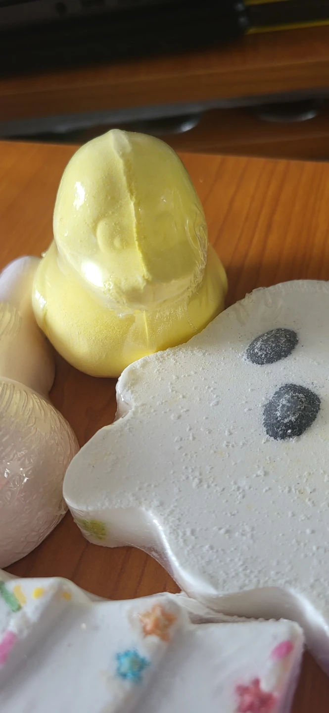 Assorted Themed Bath Bombs - photo 5