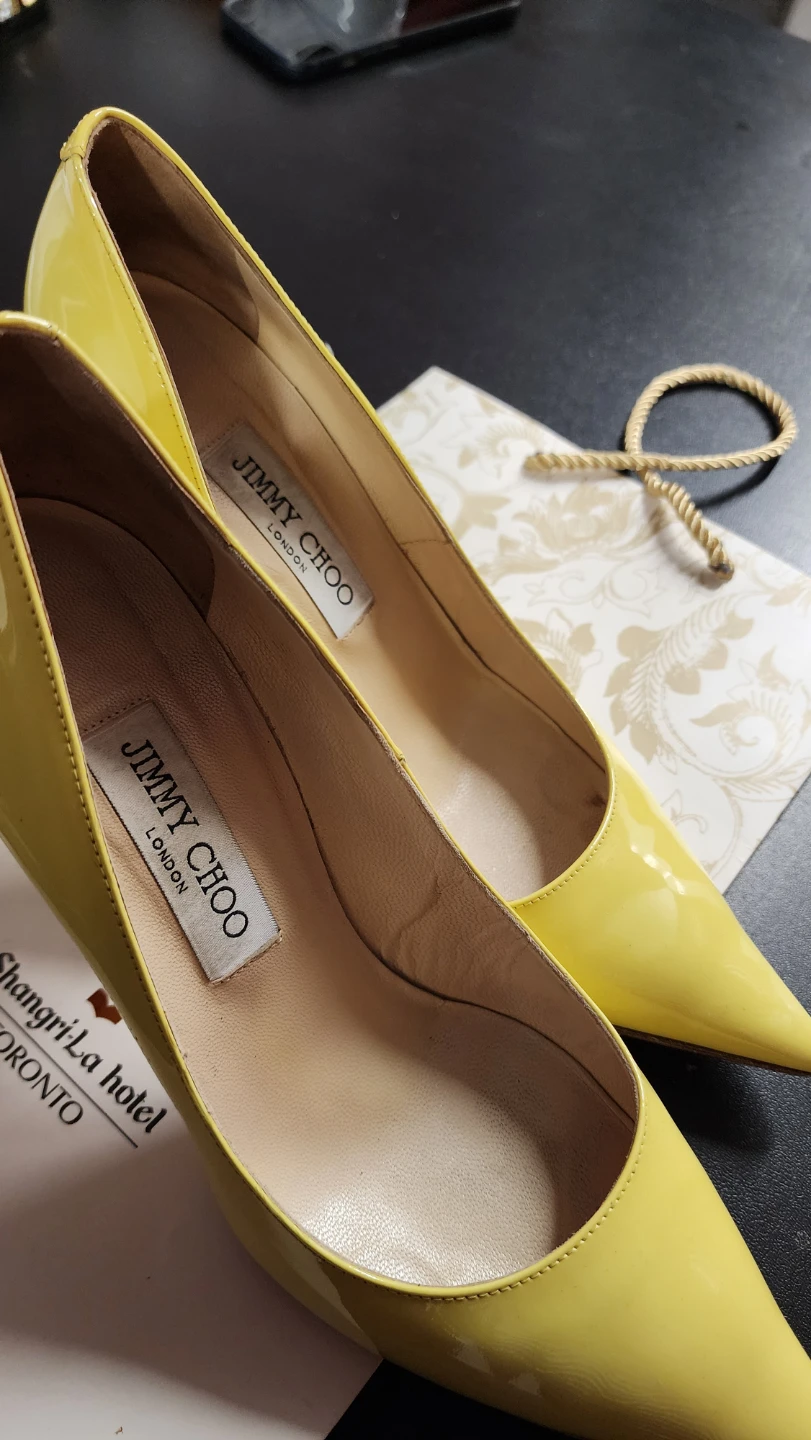 Jimmy Choo Patent Leather Pumps - Yellow - photo 3