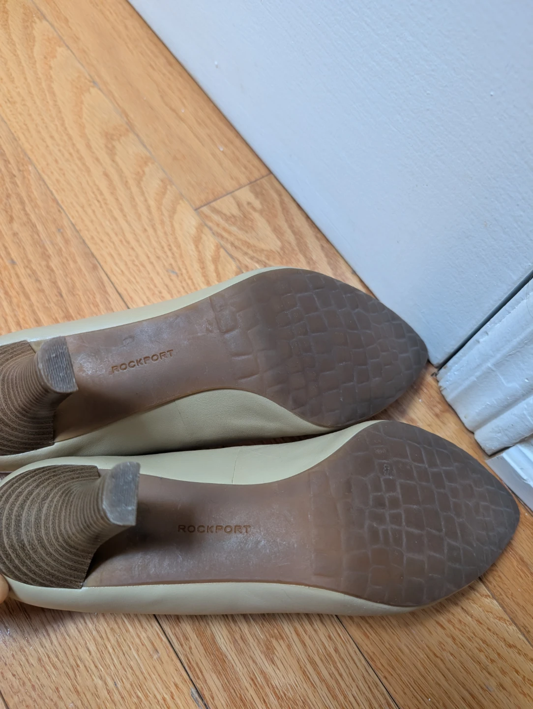 Leather Rockport Beige Heels Size 8.5 - photo 3