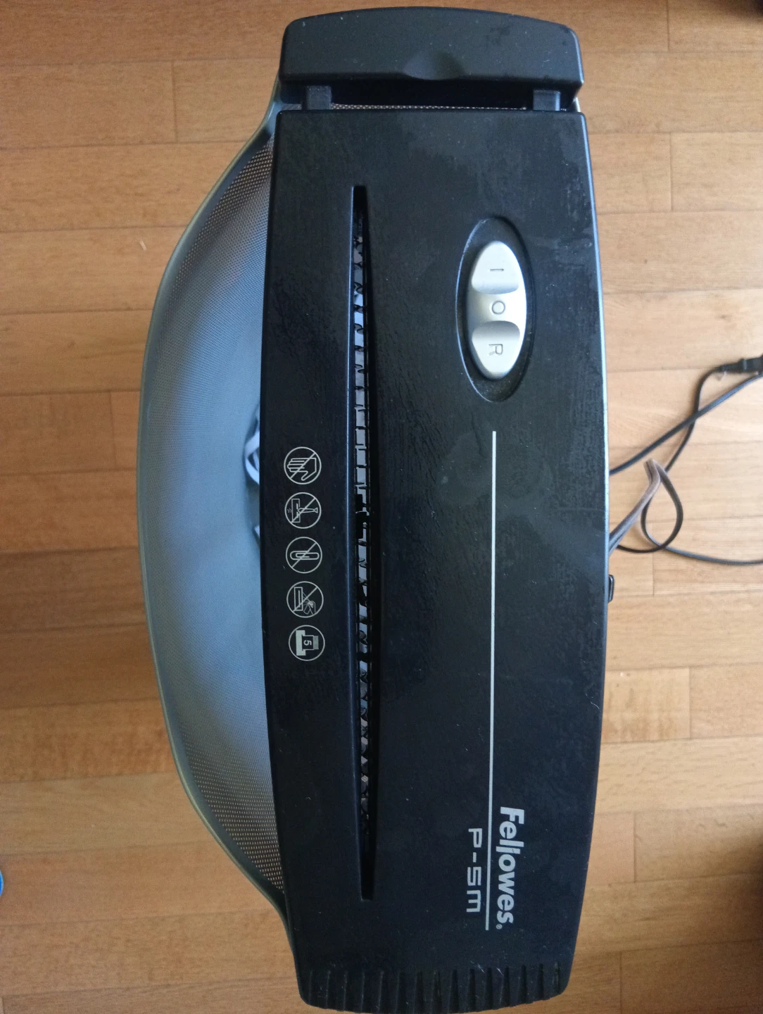 Fellowes P-5M Shredder - photo 2