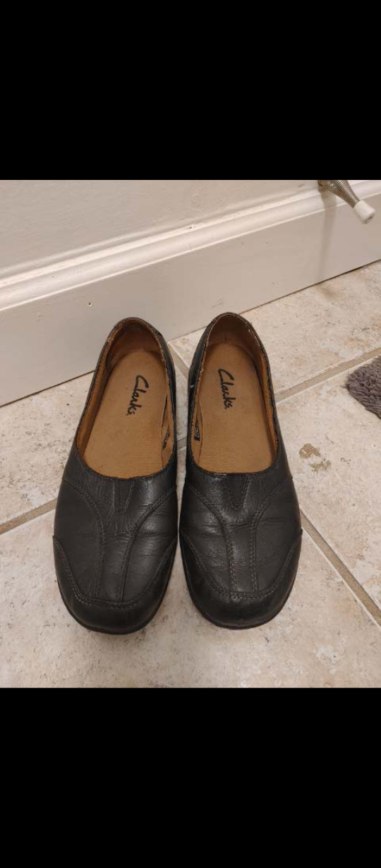 Leather Slip-On Shoes Women's Size 6.5