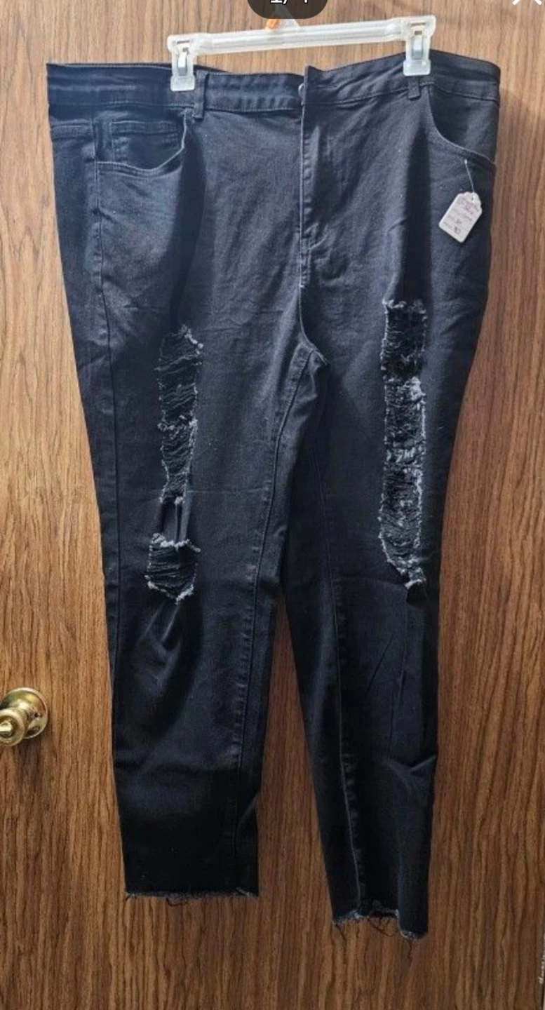 Black Distressed Denim Jeans
