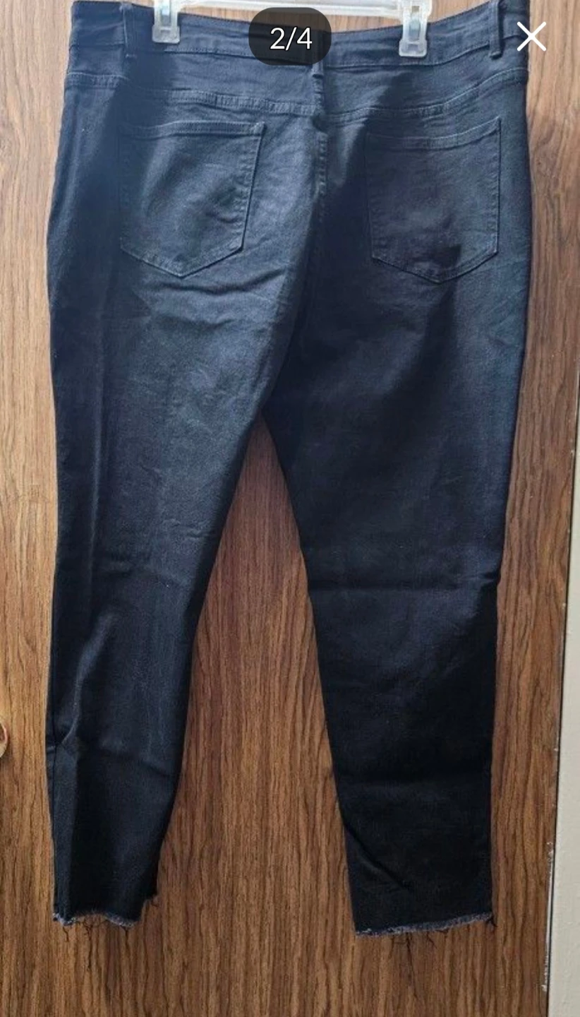 Black Distressed Denim Jeans - photo 2