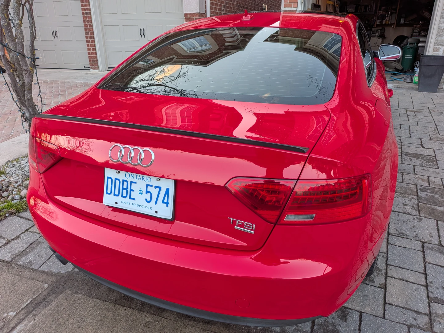 Red Audi S5 Coupe - photo 4