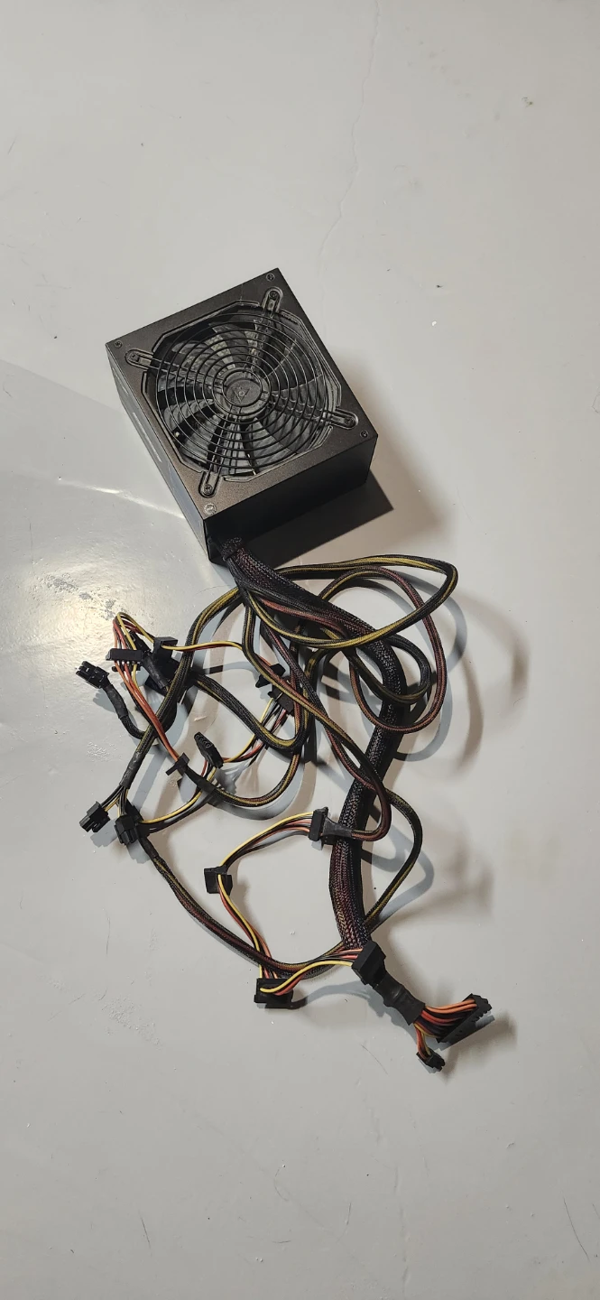 OCZ ZS Series 550W Power Supply