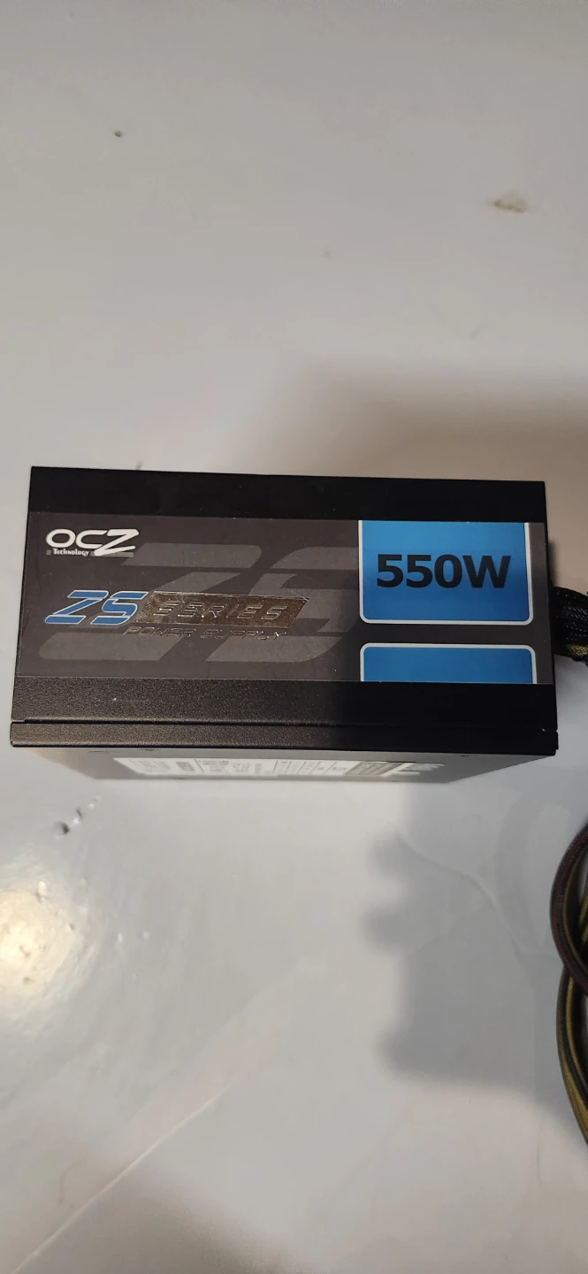 OCZ ZS Series 550W Power Supply - photo 2