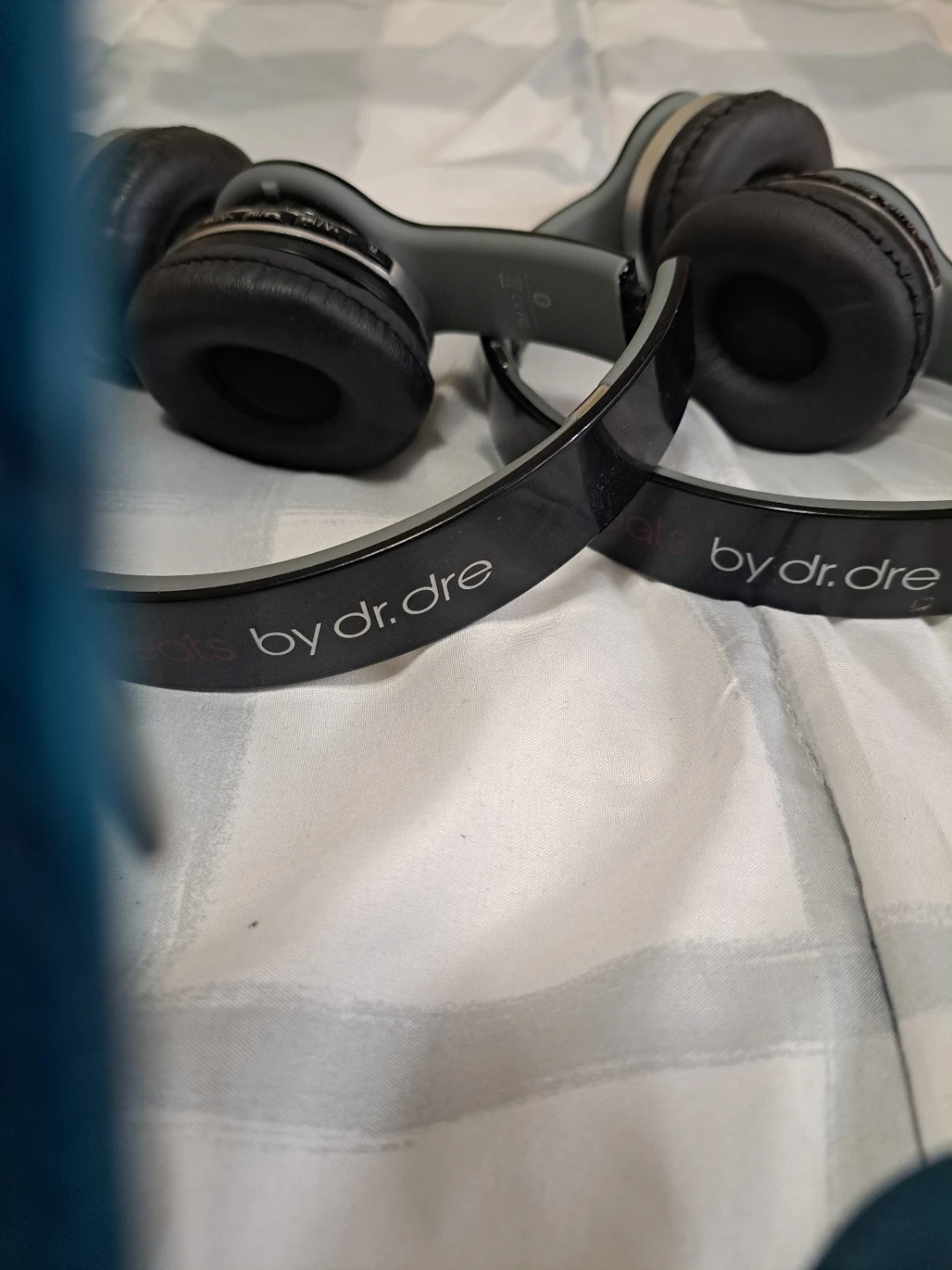 Beats by Dr. Dre Wireless S450 Headphones - photo 3