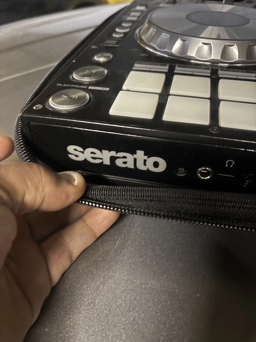 Pioneer DDJ-SX Performance DJ Controller - photo 2