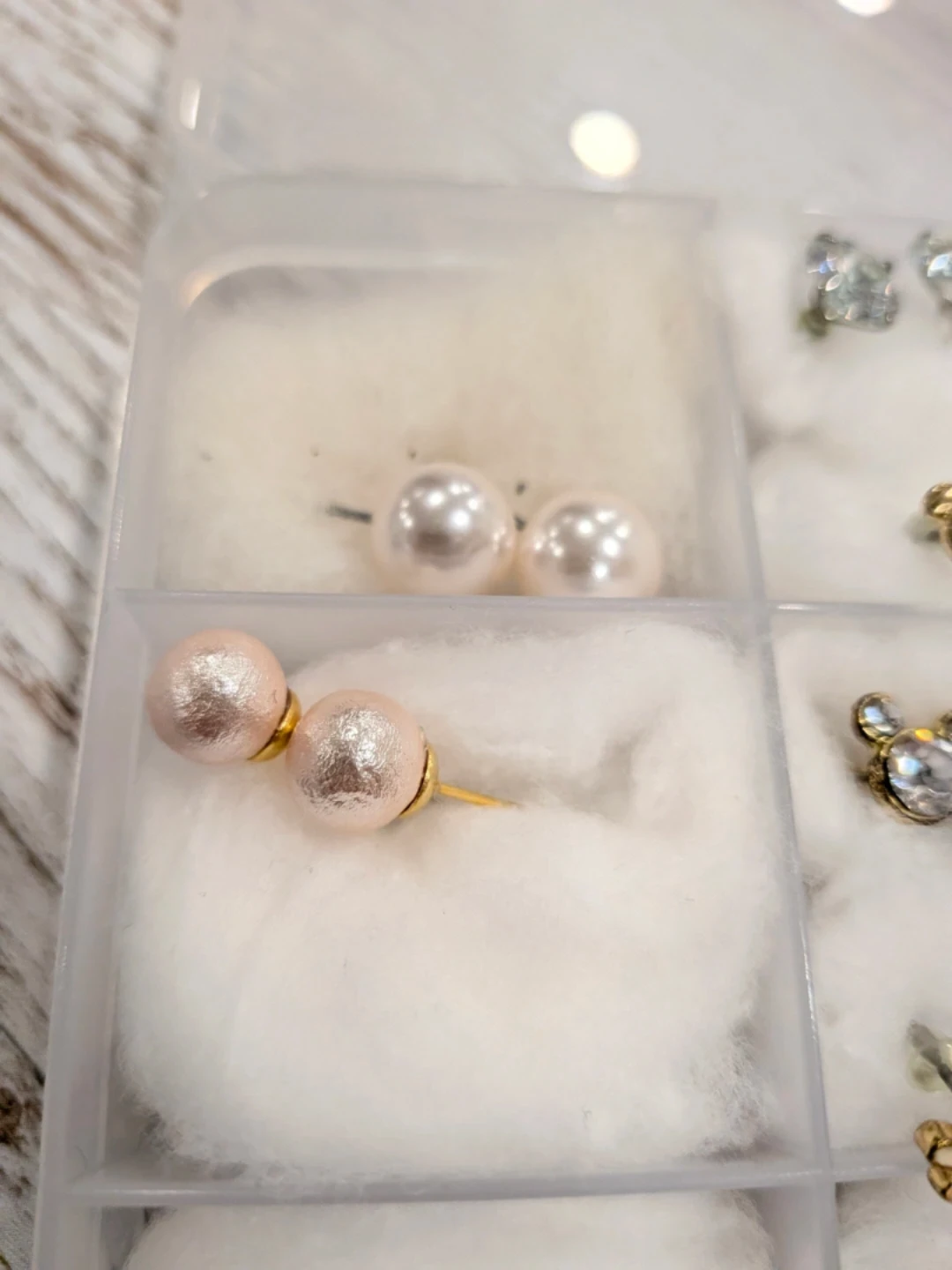 Disney & Pearl Stud Earrings - photo 5