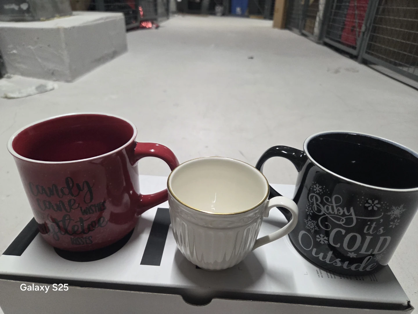 Set of 3 Decorative Mugs - photo 3