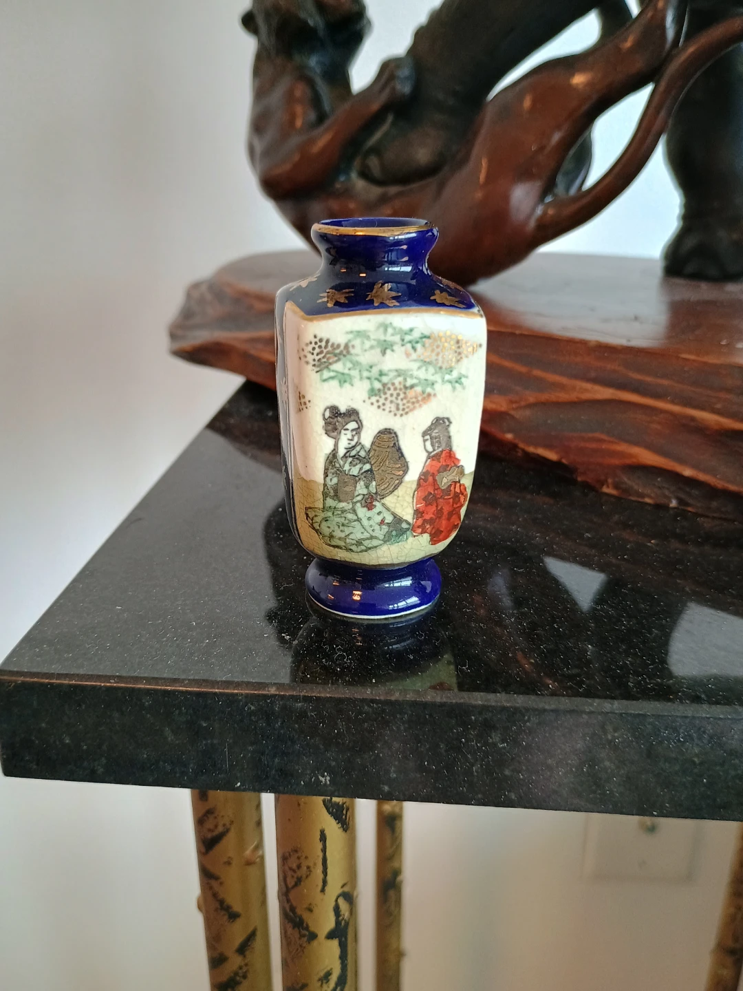 Miniature Decorative Vase with Japanese Figures - photo 3