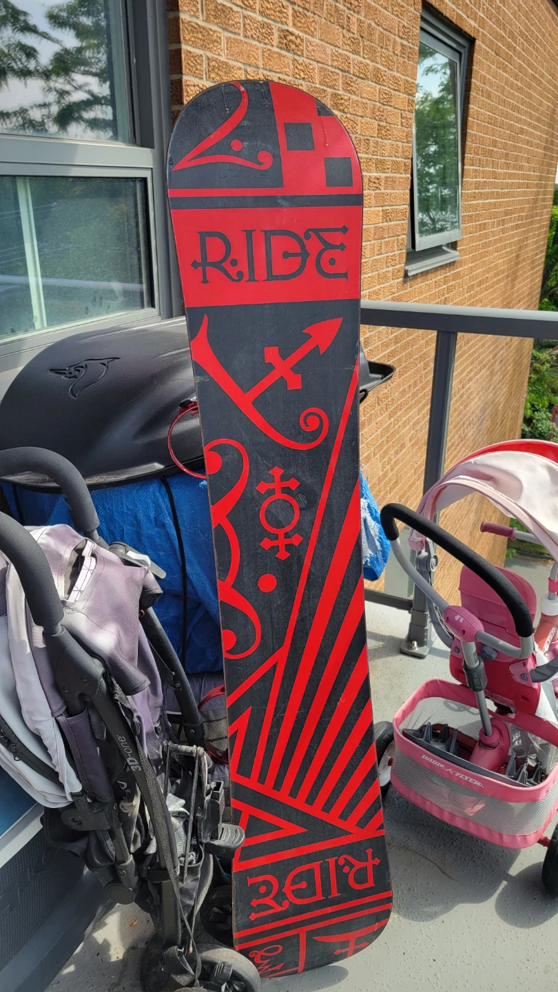 Ride Snowboard with Bindings - photo 2