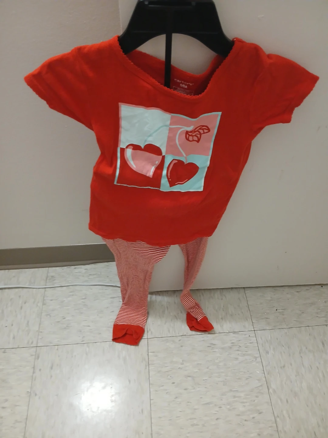 Vêtements pour enfants - Old Navy, Carter's, Puma