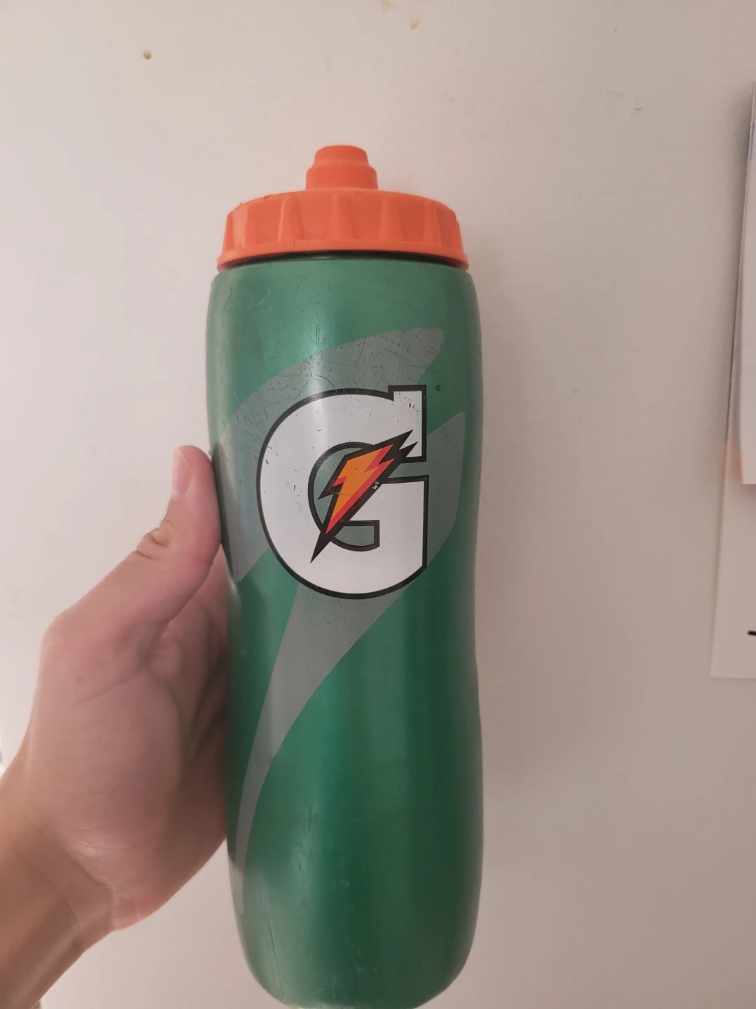 Gatorade Water Bottle *broken*