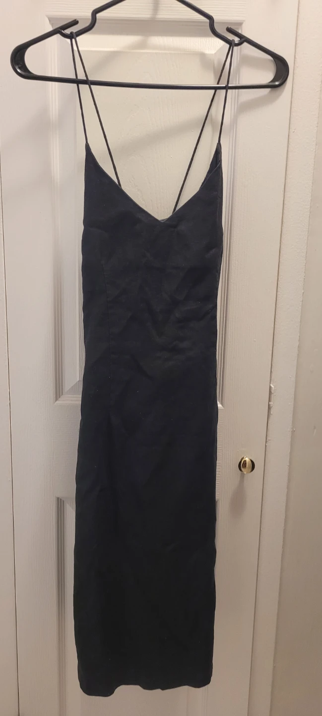 10 Black Sheer Lace and Pleated Mini Dress - photo 4