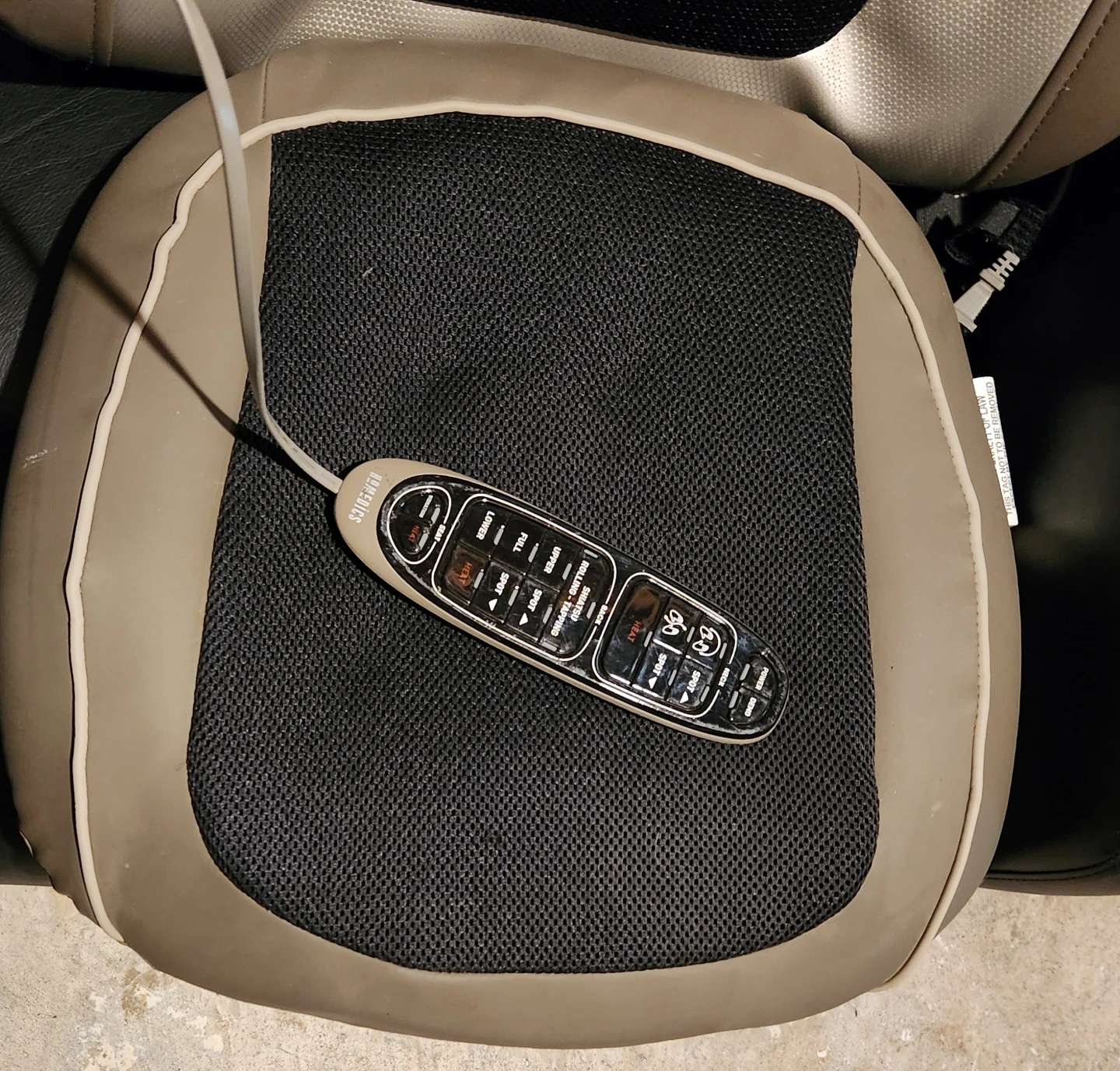 HoMedics My Masseuse Seat Cushion Massager - photo 2