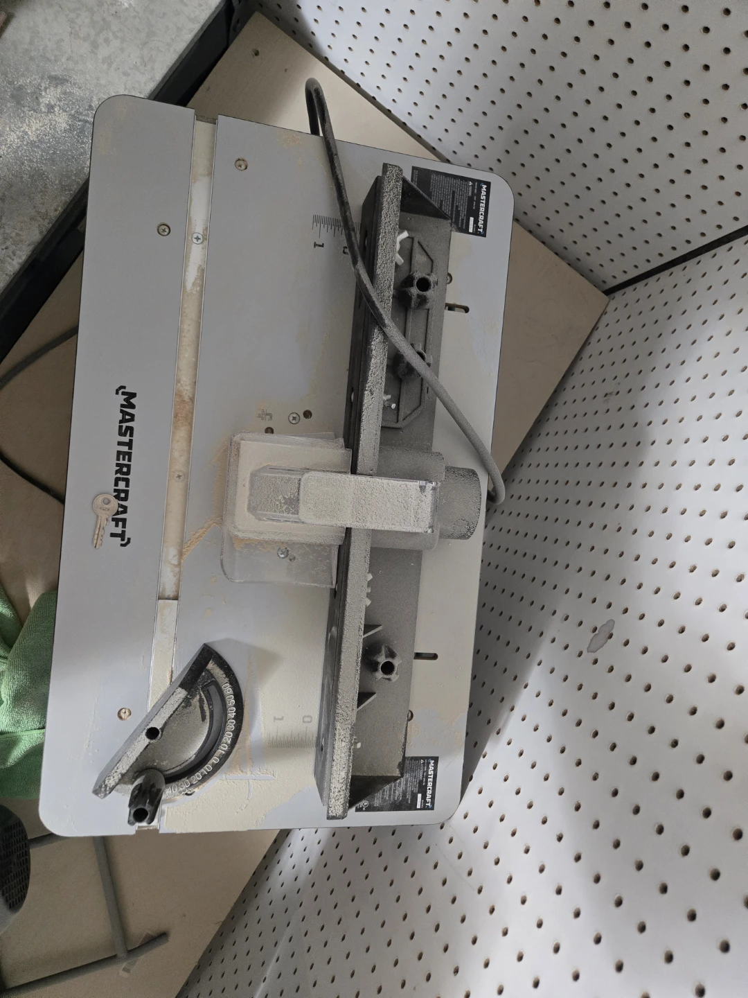 Mastercraft Router Table 054-6938-6 - photo 2