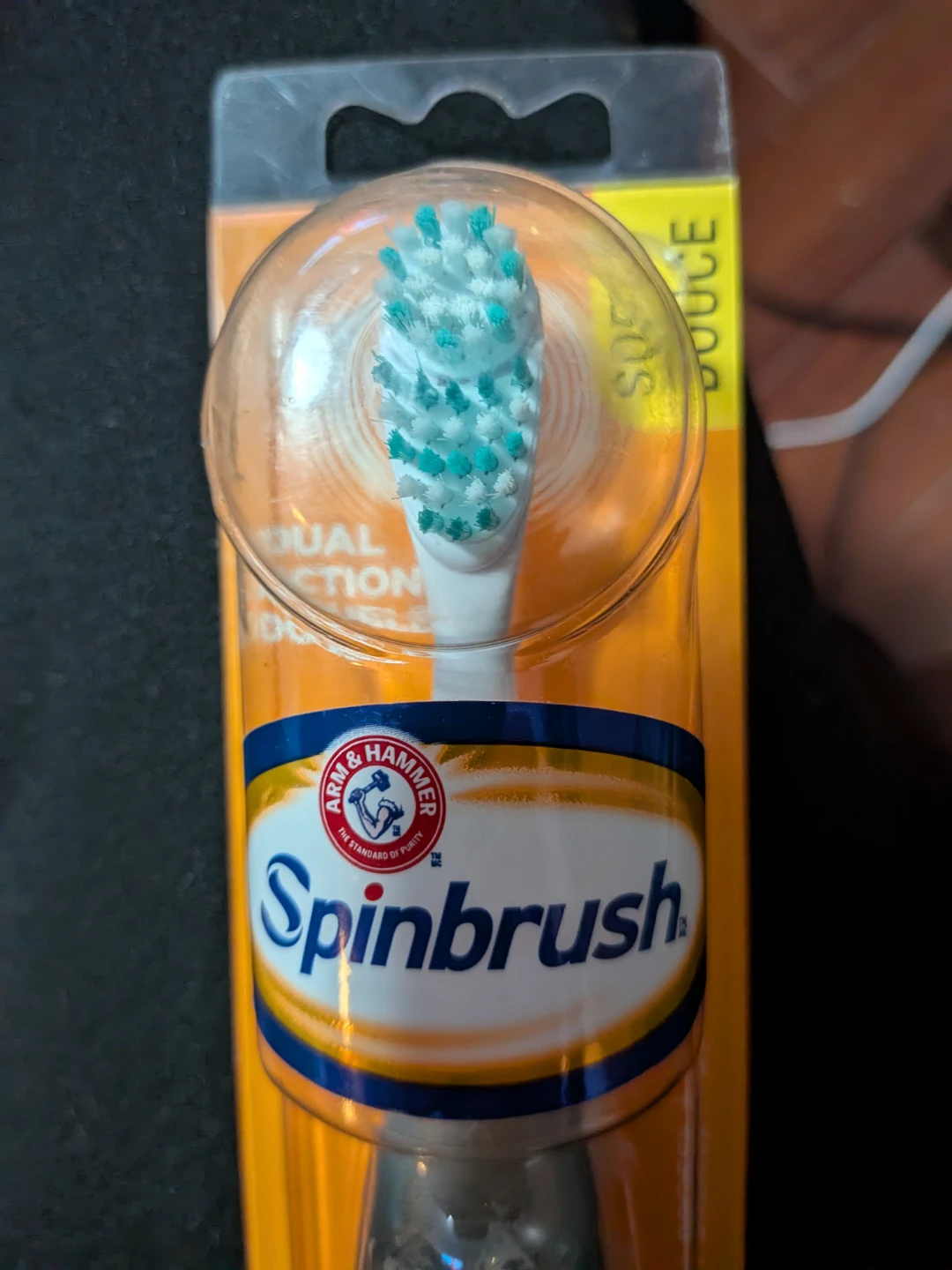 ⚽ Free Arm & Hammer Spinbrush Whitening Toothbrush