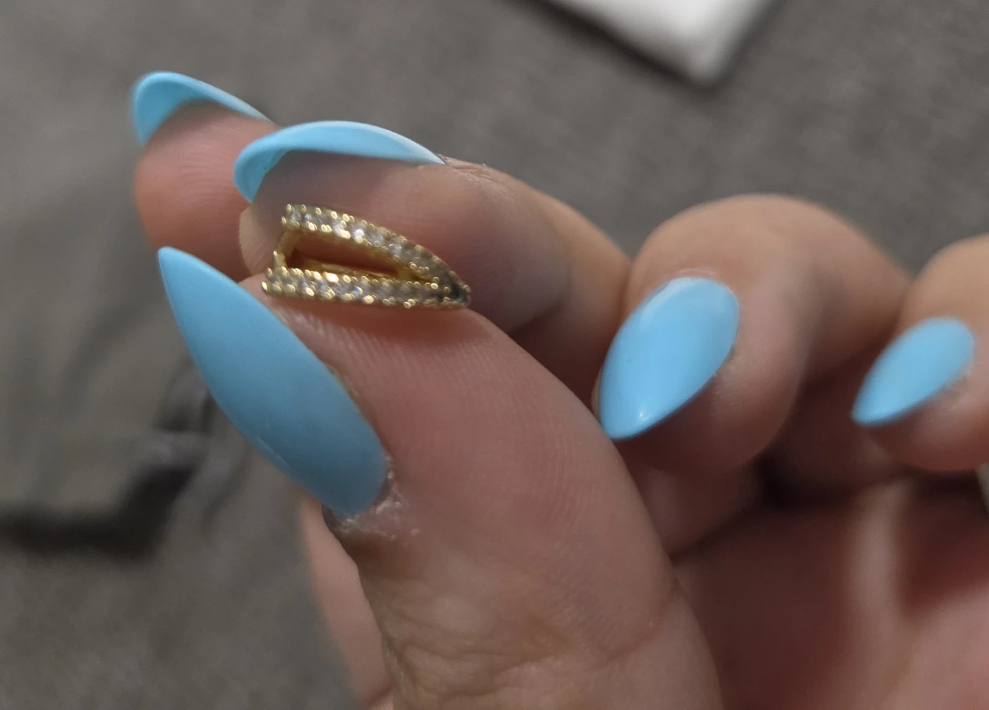 18k gold plated will not tarnish ear cuff