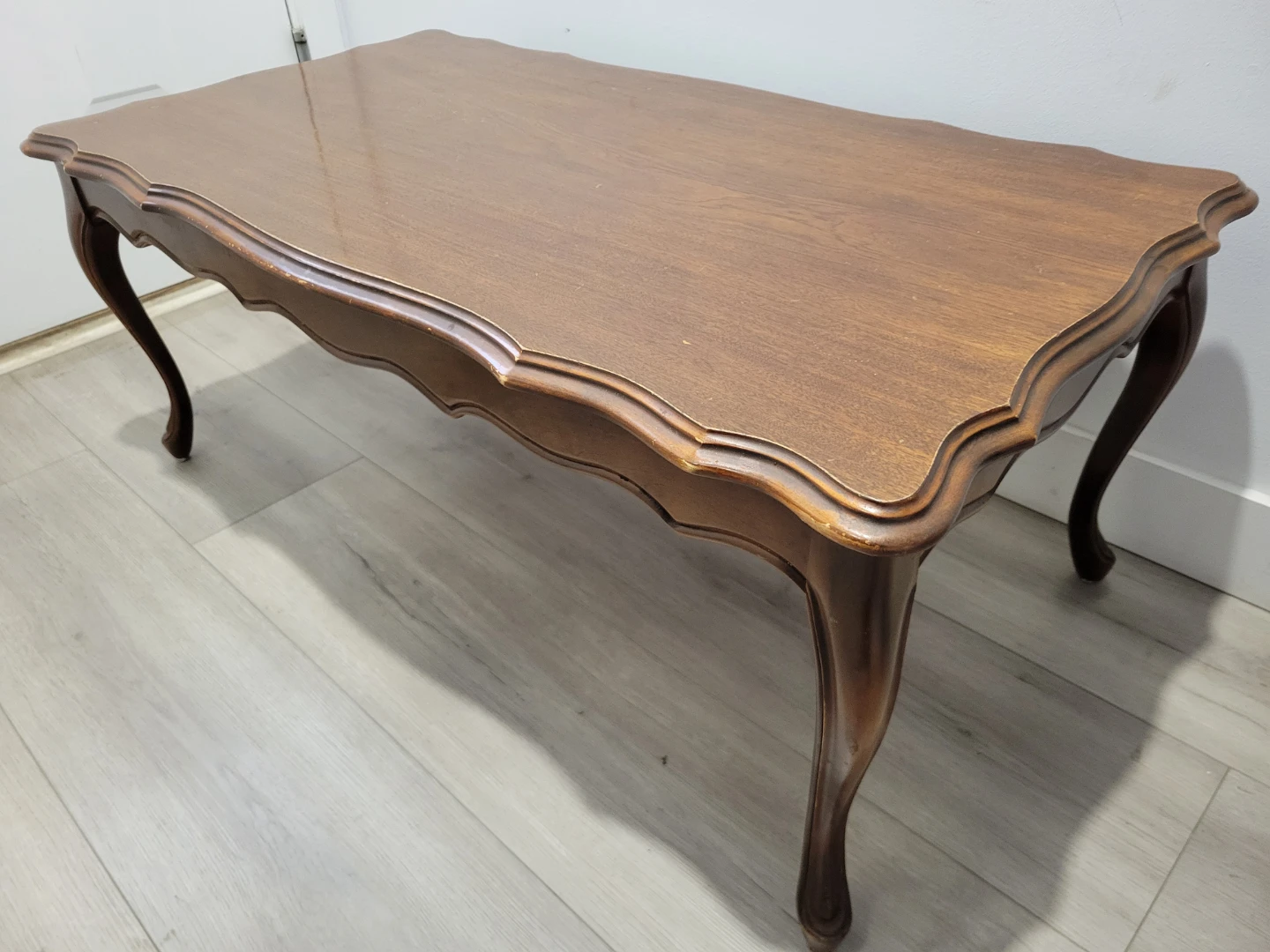 Beautiful Ornate Wood Coffee Table.