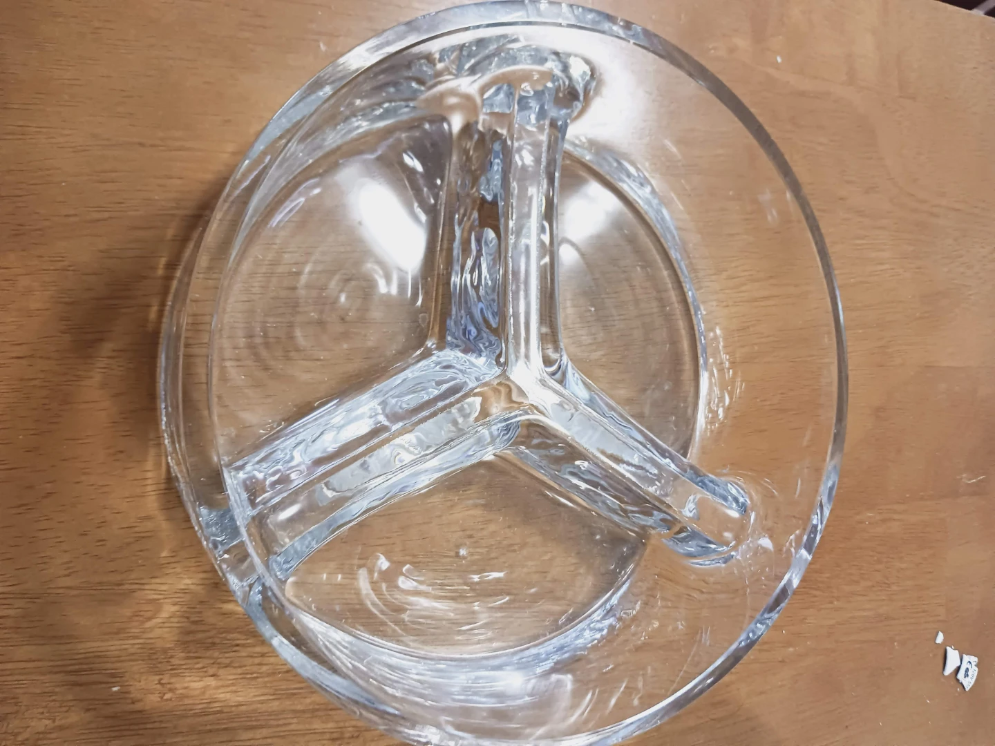 ⚽  Glass 3-Section Serving Dish